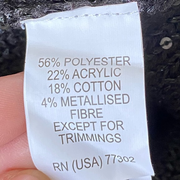 *SOLD* ZARA Knit Sleeveless Sequin Top - Picture 6 of 6